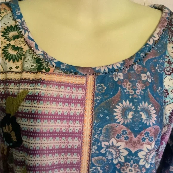 Boho Sundance embroidery and beaded top, size S - Picture 6 of 9